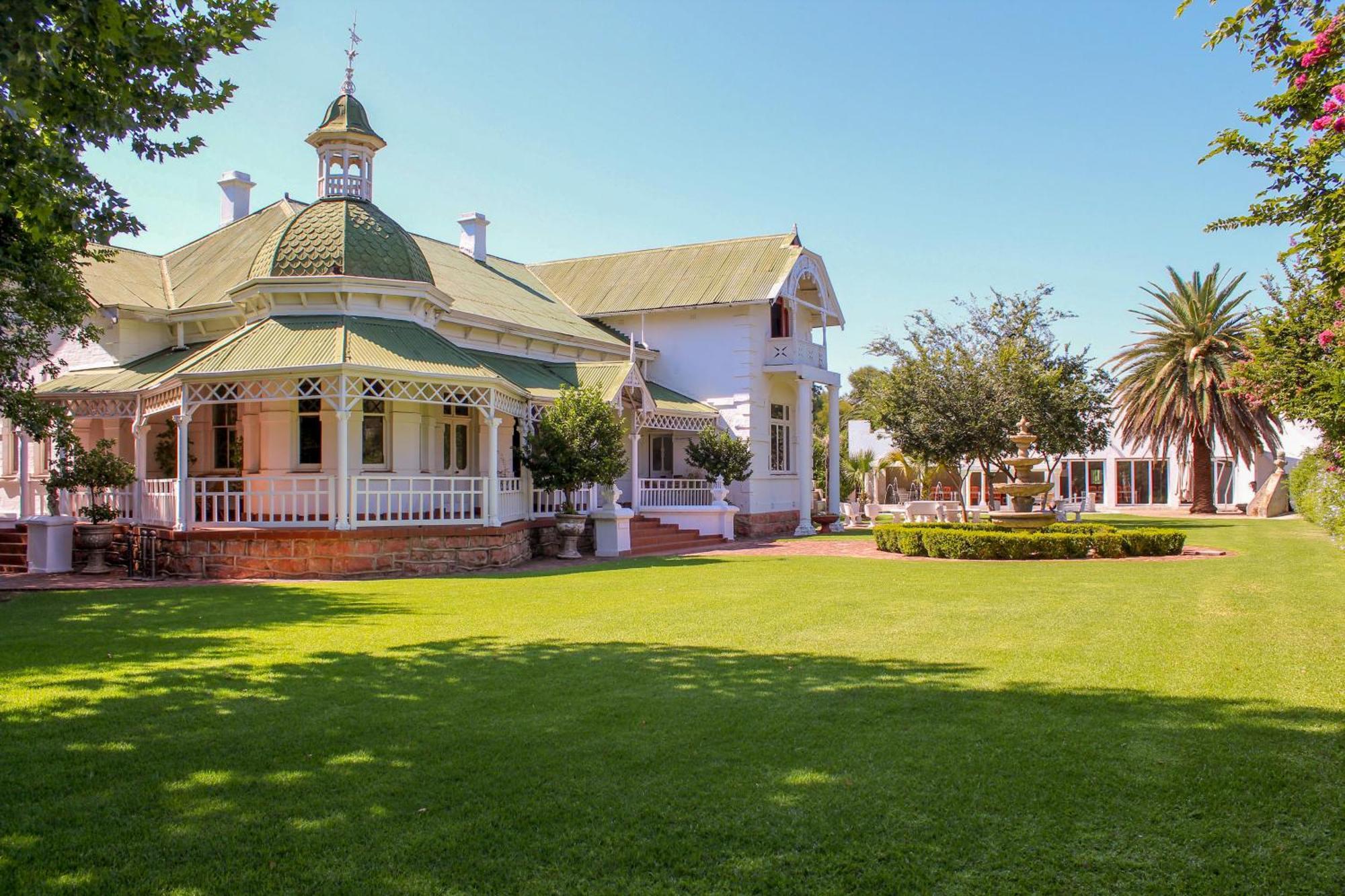 The Fountain Villa เคลิร์กสดอร์ป ภายนอก รูปภาพ